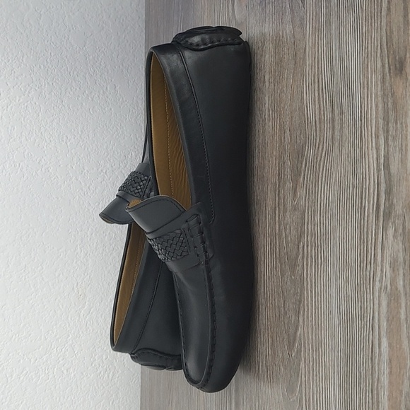 Vince Camuto ELLYOT Black Leather Loafers Driving Moccasins 10.5 Padded Footbed - Picture 3 of 12